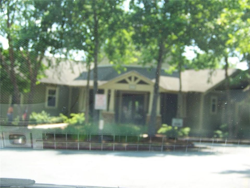 2nd image of 833 Old Greenville Hwy APT 222