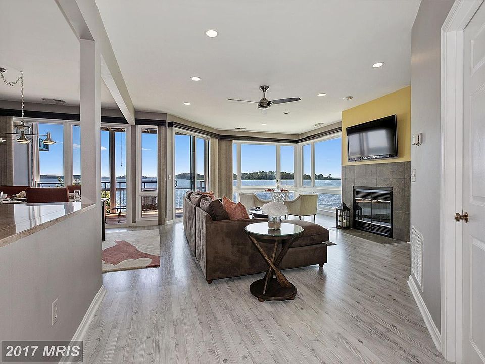 1st image of 10-F Oyster Cove Dr