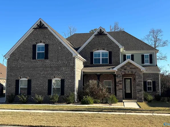 231 Island Reserve Cir SW, Huntsville, AL 35824