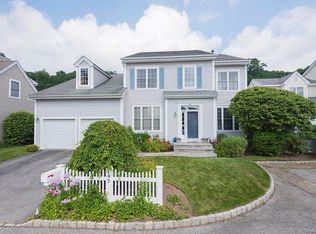 149 Reunion Rd, White Plains, NY 10603
