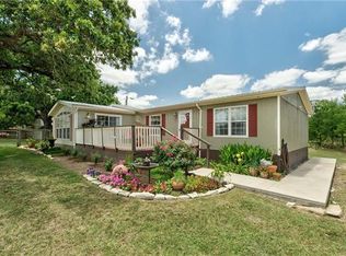 198 Luke Ln, Bastrop, TX 78602