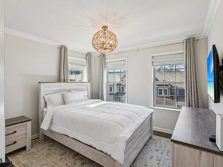 21 Dahlia Dr — Photo 24
