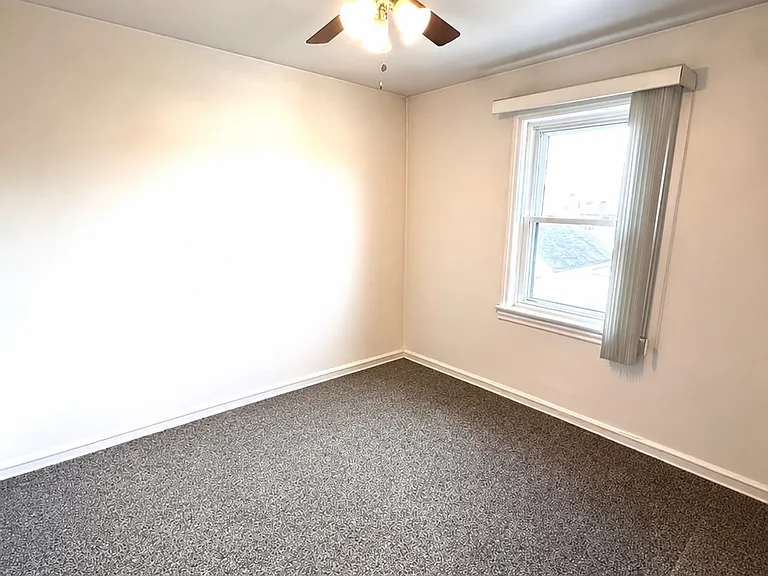6344 S Lorel Ave — Photo 9