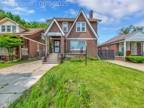 14953 Winthrop St, Detroit, MI 48227