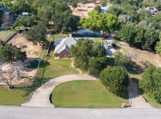 210 Saddle Club Rd, Weatherford, TX 76088