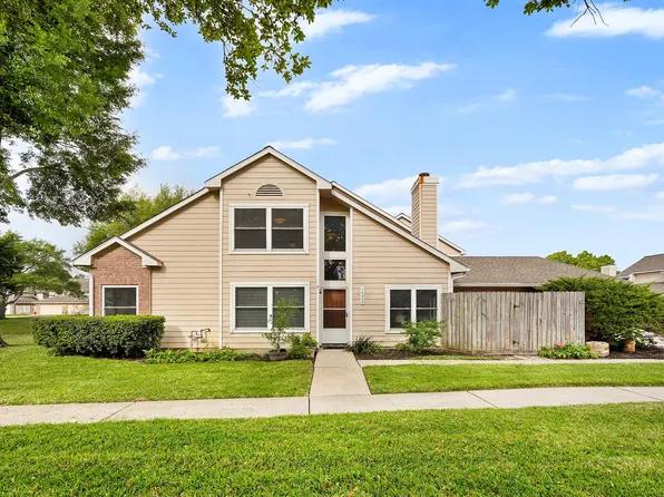 16538 Holly Trail Dr, Houston, TX 77058