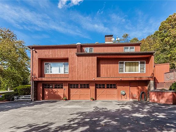 5th image of 86 Park Ln