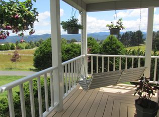 2080 Quail Ln, Hydesville, CA 95547