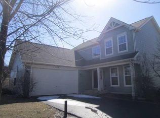 2118 Aspen Dr, Woodstock, IL 60098