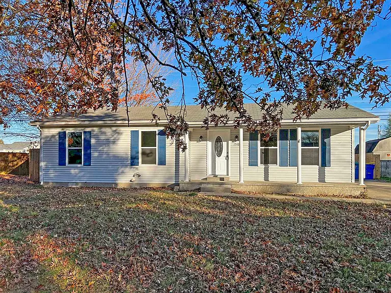 1248 Derek Dr — Photo 31
