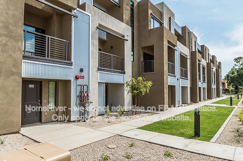 1000 W 5th St — Photo 3