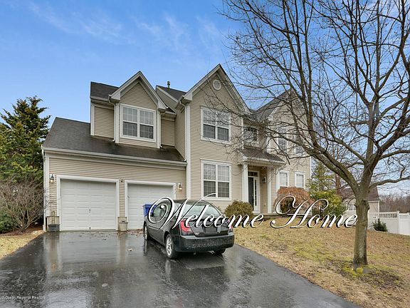 2nd image of 172 Hundred Oaks Dr