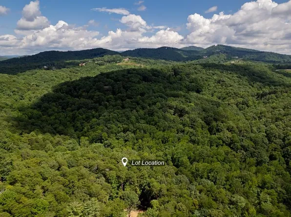 6 Heatherwood Way, Talking Rock, GA 30175