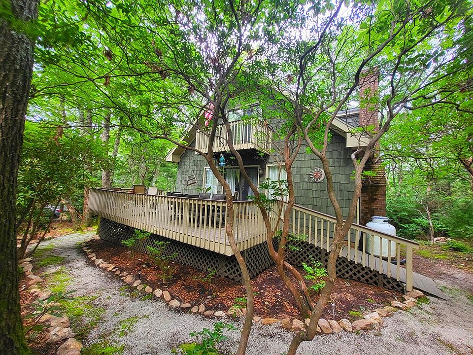 12 Laurel Ln, Hillsville, VA 24343 MLS 87689 Zillow