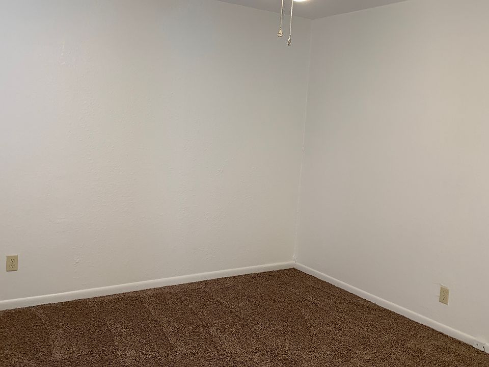 1st image of 1018 Barrow St