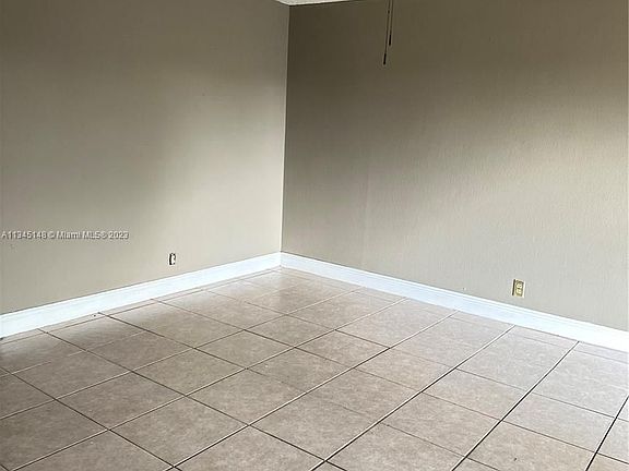 5th image of 4681 SW 43rd Ter #1-2
