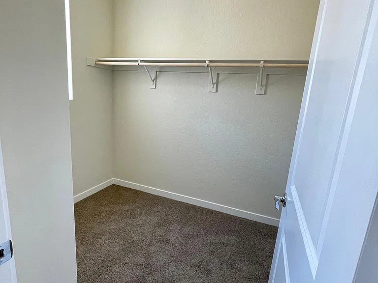 3506 Pelican Ct — Photo 8