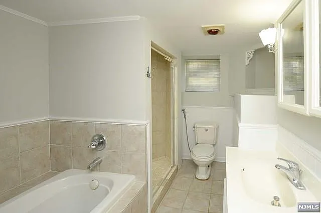 85 Oak St #1 — Photo 13