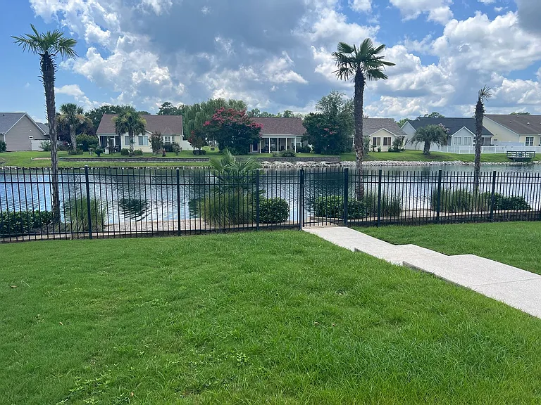 351 Vermillion Dr — Photo 35