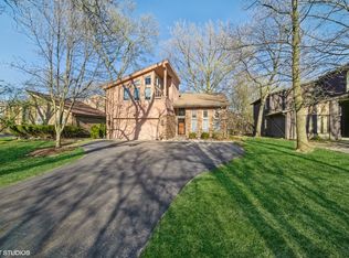 1517 Landwehr Rd, Northbrook, IL 60062