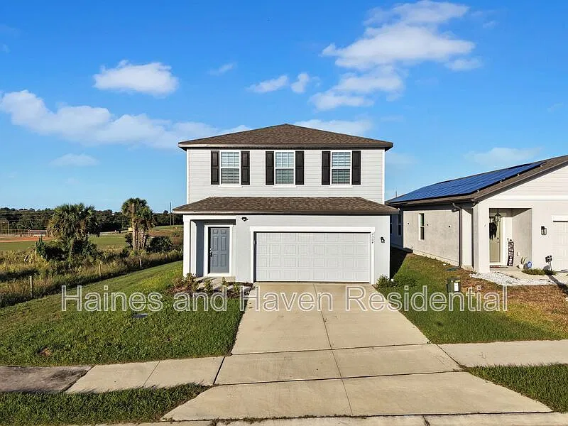 3 bed, 2.5 bath, 1604 sqft, $1,900 — Photo 1