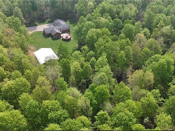 3rd image of N10035 Red River Rd