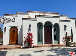 1086 West Blvd, Los Angeles, CA 90019
