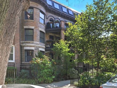 5219 N Winthrop Ave APT 1N, Chicago, IL, 60640