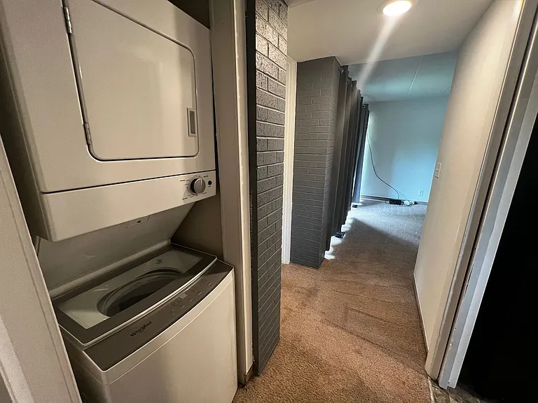 Anthony Street Condos — Photo 98