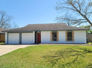 17606 Heritage Creek Dr, Webster, TX 77598