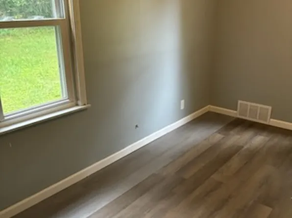 224 Dailey Ave, Youngstown, OH 44505