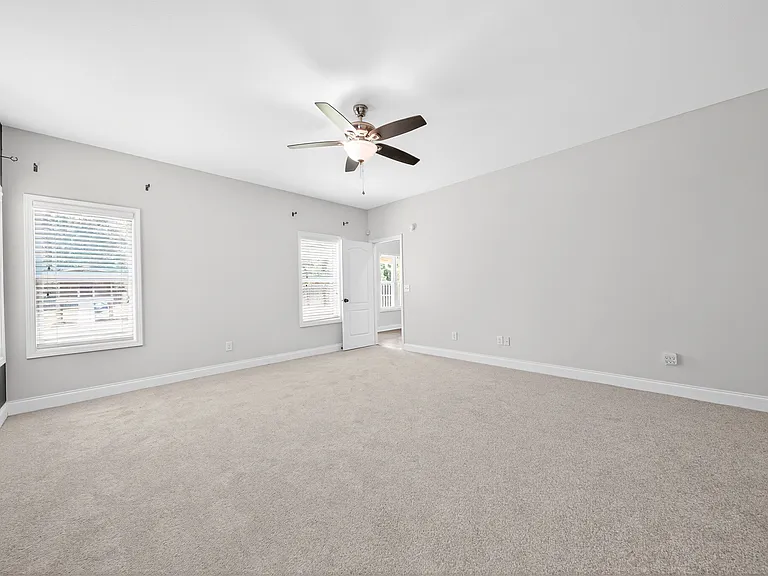 9566 Yarbrough Rd — Photo 13
