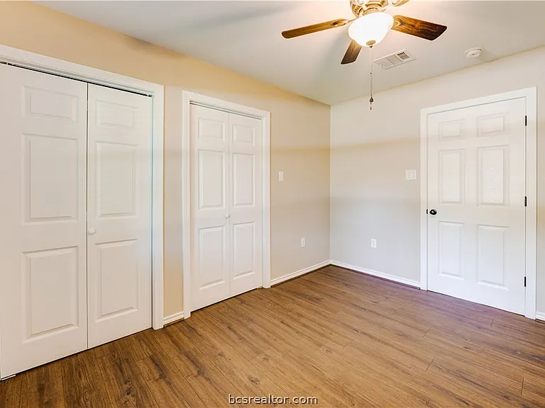 703 Horlock St — Photo 22