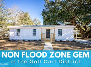 214 Simon Blvd, Ocean Springs, MS 39564