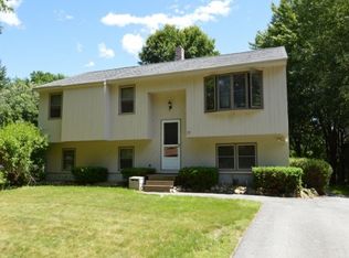 77 Patten Rd, Merrimack, NH 03054