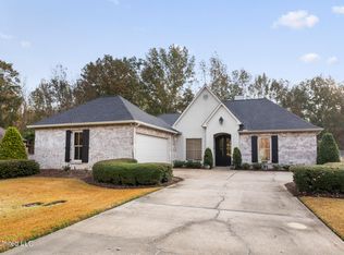 42 Calumet Ct, Madison, MS 39110