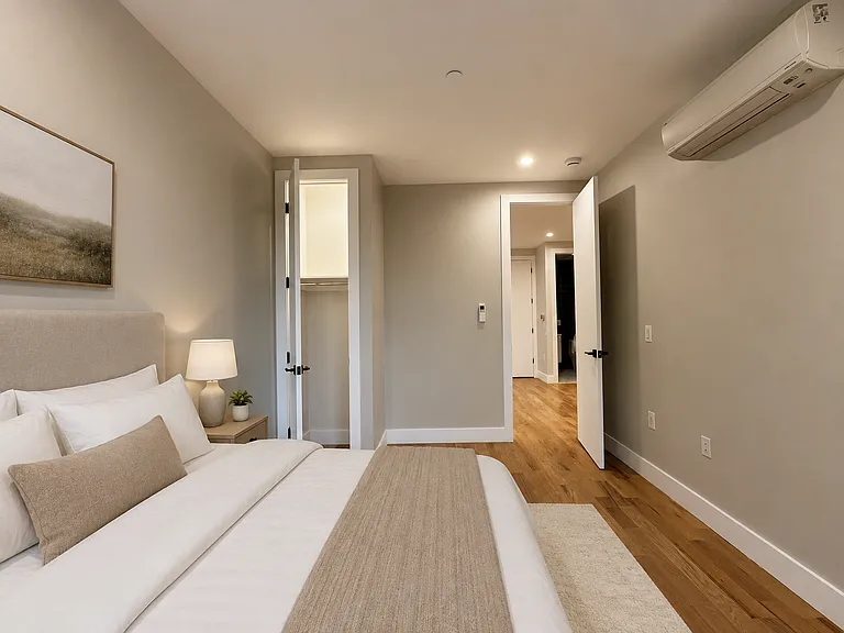 104 E 51st St #4B — Photo 5