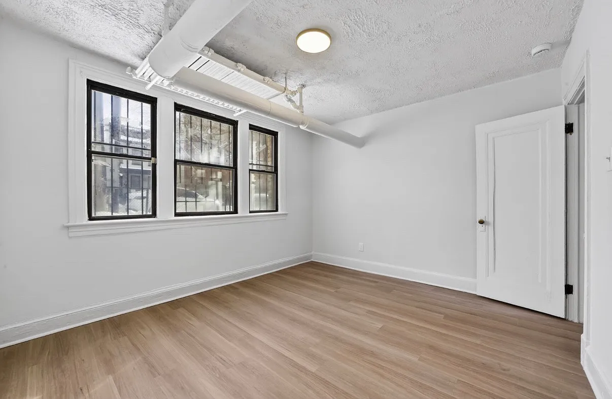 1 bed, 555 sqft, $1,419 — Photo 3