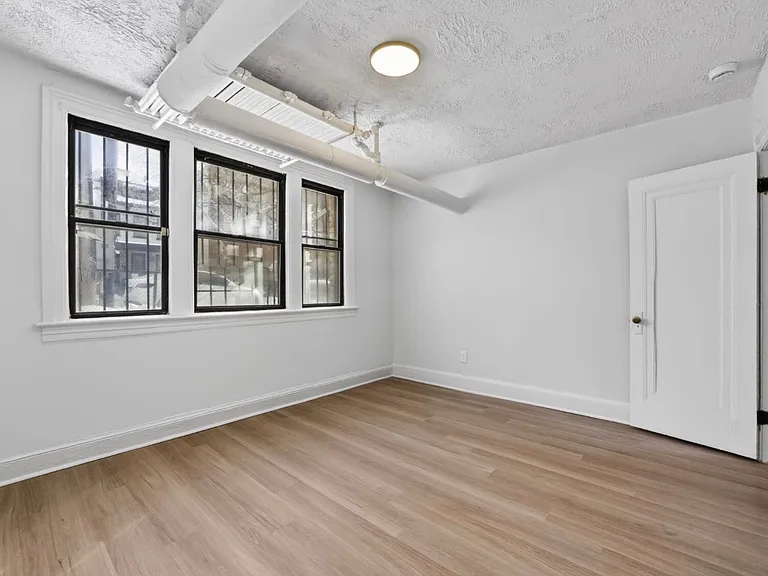 5400 7th St NW #203 — Photo 3