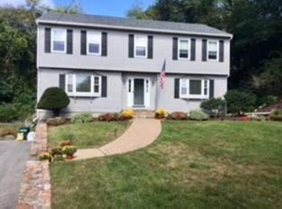 34 Macomber Rd, Gloucester, MA 01930