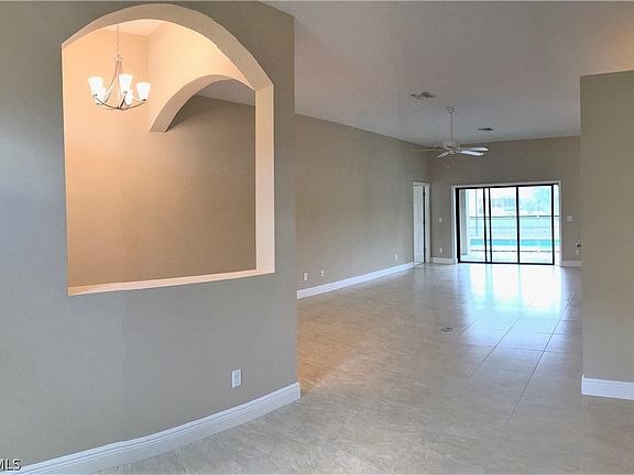 5th image of 1722 SE 1st Terrace Cpe