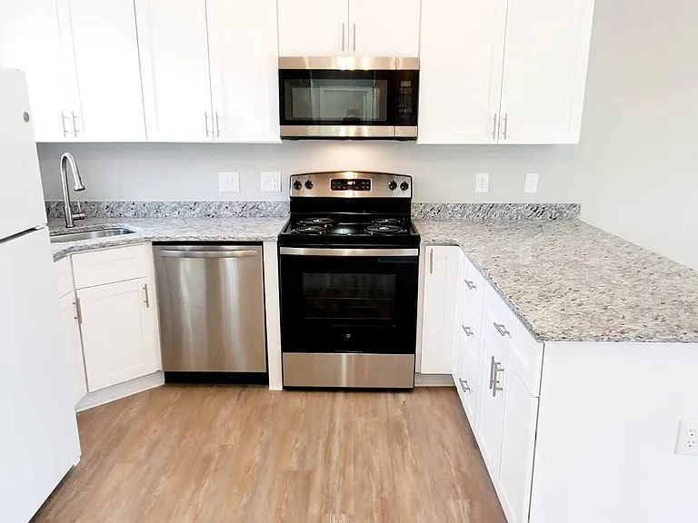 3012 Lauren Place Dr #104 — Photo 2