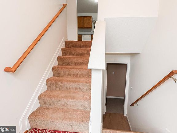 2nd image of 38877 Jade Way