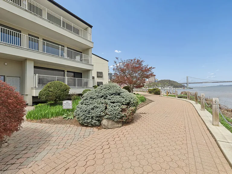 1225 River Rd #4D — Photo 10