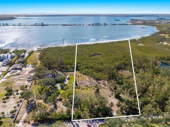 9205 9th Ave NW #3, Bradenton, FL 34209