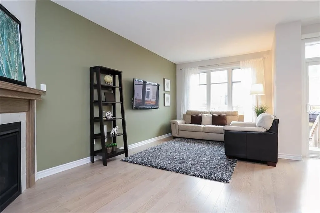 3 bed, 2.5 bath, 1700 sqft, $2,700 — Photo 4