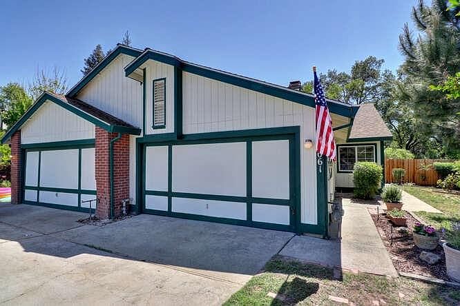 1st image of 6061 Peoria Dr