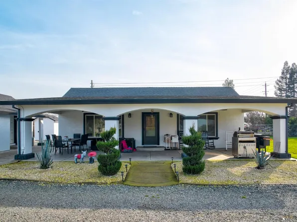 8567 Bradshaw Rd, Elk Grove, CA 95624