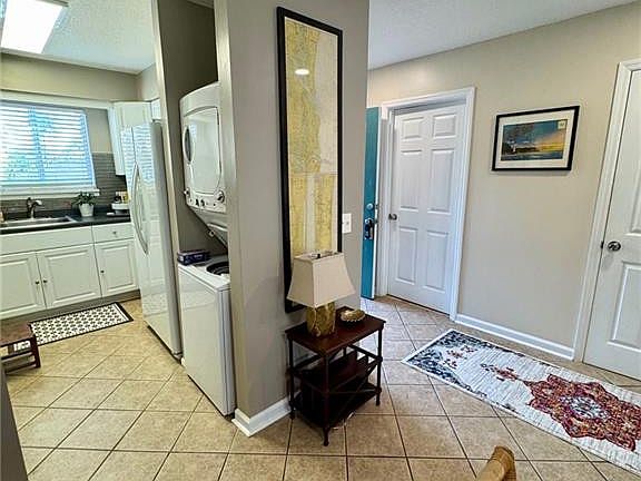 5th image of 6B Blair Rd