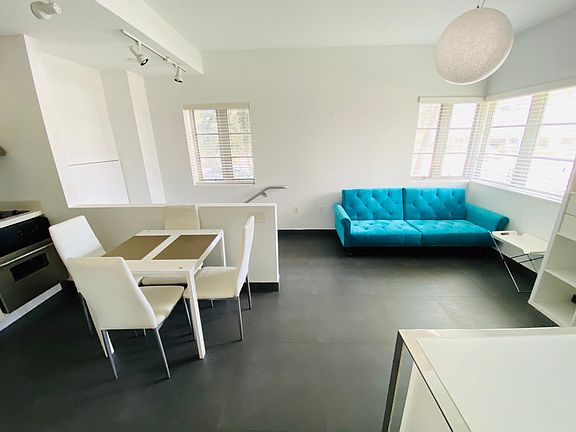 4th image of 1602 Euclid Ave #104